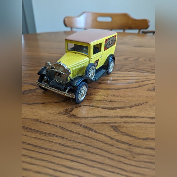 Die Cast .Ford Model A. Home of the Handyman. Home Hardware advertising. EUC. - Picture 6 of 8